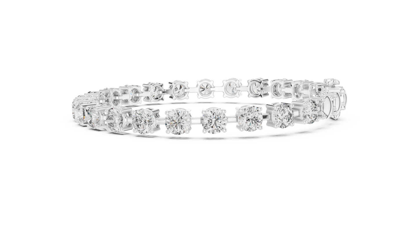 Heirloom Legacy 50 Pointers Round Cut Solitaire Bangle