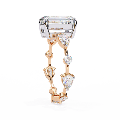 Royal Emerald 2.8 Carat solitaire Ring