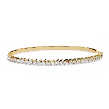 14 Pointer Pear Trail Diamond Kada Bracelet