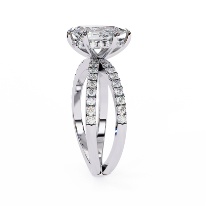 Butterfly Pear shape Soliatire Engagement Ring